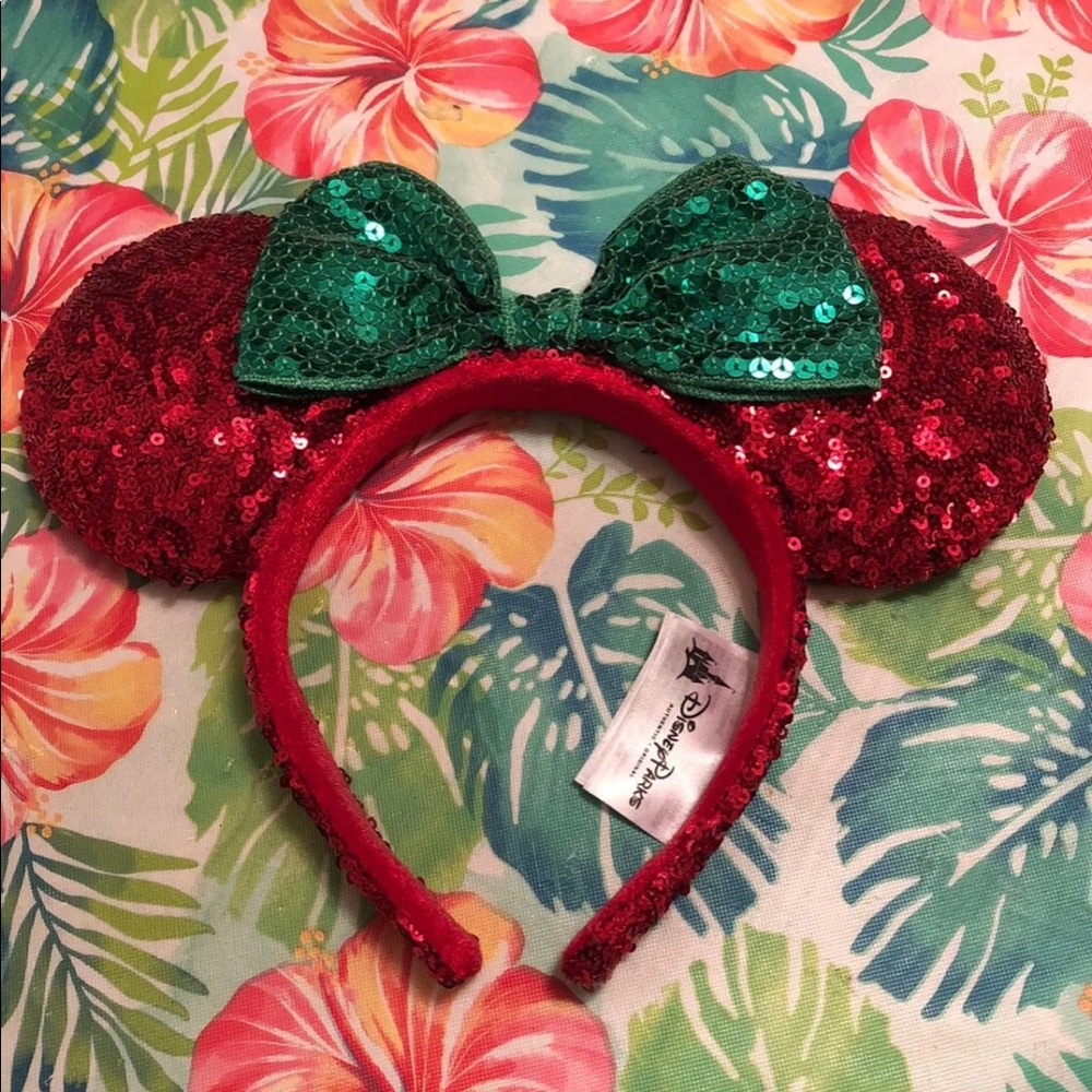 Authentic Minnie Mouse ears